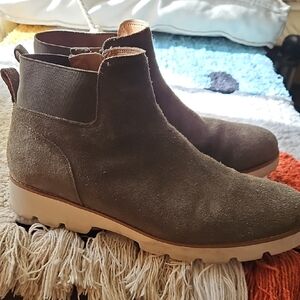 Vionic Brionie Booties Sz 10.